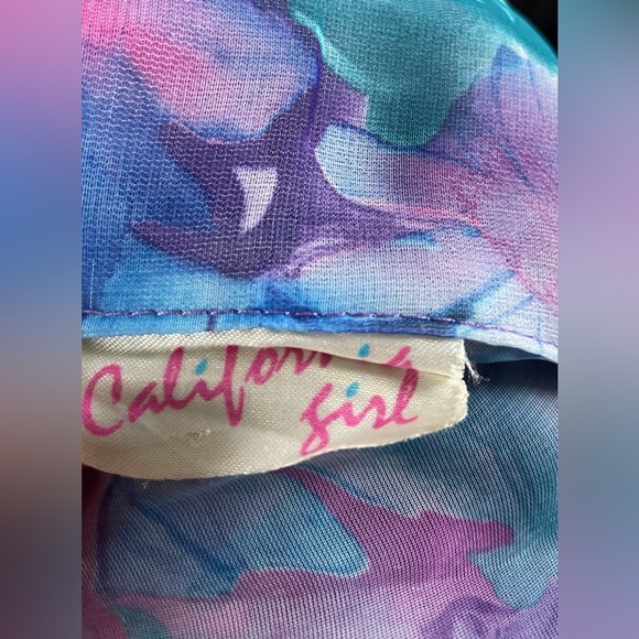 Vintage Pink And Blue Flower Blouse - Picture 3 of 5